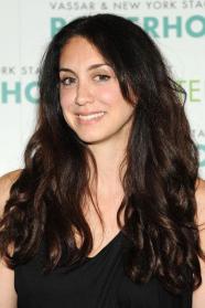 Mozhan Marno